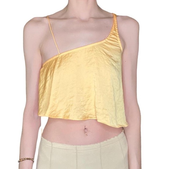 Out From Under NWT Peach Satin Cinch Side Asymmetrical Tank Top Size Small - Picture 1 of 11